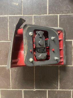 Zadní světla Audi A6 C5 combi - 3