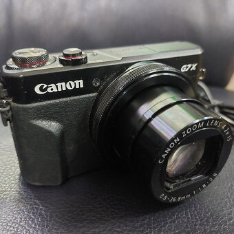 Fotoaparát Canon PowerShot G7 X Mark II, kabel, pěkný stav - 3