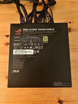 ASUS ROG STRIX 1000W GOLD Funkční,Záruka - 3