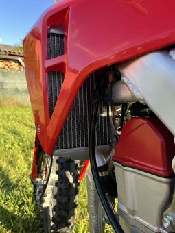 CRF 450R r.v.2025 MTH 60 - 3