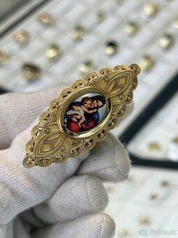 Zlatý prsten 11,82g - 3