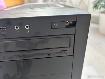 Stolní PC - 3