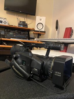 Prodam dve profy Panasonic DVX 100BE - 3