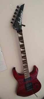 Kytara Jackson X Series Soloist SLX DX Red - 3