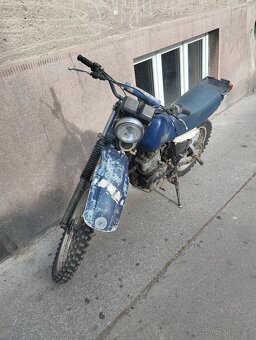 Yamaha XT550 r.v.1982, bez TP - 3