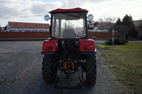 Traktor Belarus 422.1 - 3