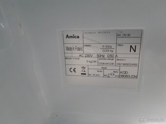 Lednice s mrazákem Amica - 3