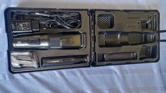 Prodám holicí a zastřihovací strojek - 3