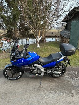Suzuki DL 650 V-Strom - 3