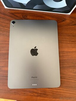 iPad Air M1, 2022, 64 GB, 5th Gen - 3