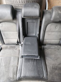 Škoda Superb 2, zadní kožené/alcantara sedadla - 3