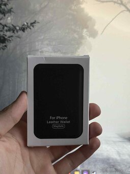 Apple Magsafe Wallet - 3