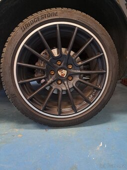 Porsche 5x130 R21 - zimní pneu - 3