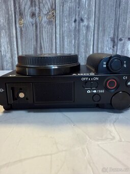 Sony ZV-E10 TOP Stav - 3