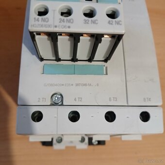 Stykač Siemens 3RT1346-1A + pomocný modul 3RH1921-1FA22 - 3