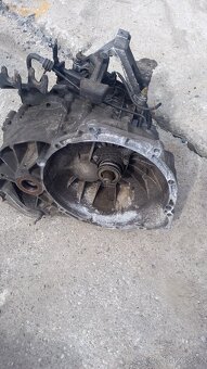Motor/převodovka  2.0 TDCI 96kw Ford Mondeo MK3 - 3
