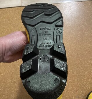 Bezpečnostní holínky. - 3