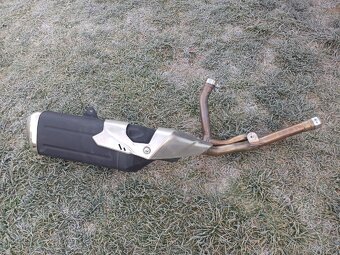 Výfuk suzuki V strom - 3