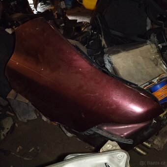 Práva předni čtvrtka Superb 2 - 3