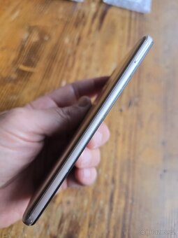 Xiaomi Mi A2 Lite, 64GB - 3