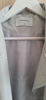 Světlý trenčkot - podzimní kabát - 3