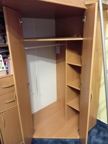 Sestava do dětského pokoje-patrová postel, skříň, psací stůl - 3