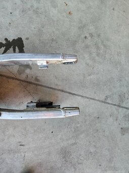 Zadní kyvna vidlice husqvarna 125 - 3