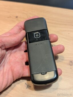 Nokia 8600 Luna - plně funkční - 3