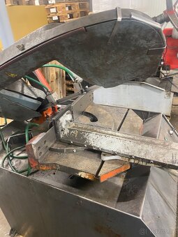 Pásová pila na kov Pilous ARG 230 + - 3