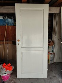 7 ks kvalitních dřevěných dveří - 3