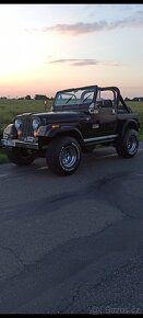 Jeep CJ7 - 3