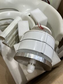 Větrná elektrárna 400W 12V - 3