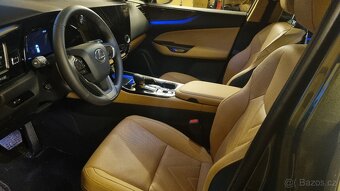 Lexus NX 450h+ model 2025 - 3