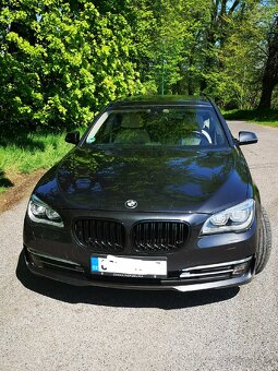 BMW 730 XDrive M Paket – plná výbava - 3