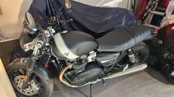 Triumph - 3
