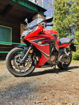 Honda CBR 650F - 3