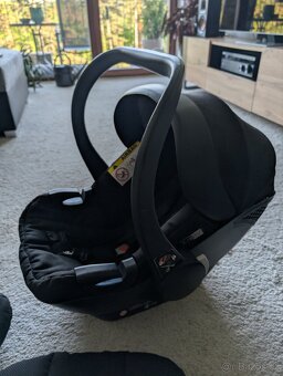 Vajíčko Moon + isofix - 3