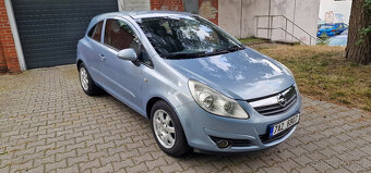 Opel Corsa D 1,2 16V 3dv, manuál, rok 2007 - 3