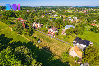 Prodej stavebního pozemku 1367m², projekt RD se stavebním po - 3