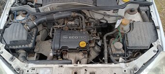 Opel Corsa 1,0 12V - 3