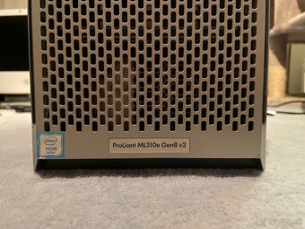 Server HP ProLiant ML310e Gen8 v2 - 3