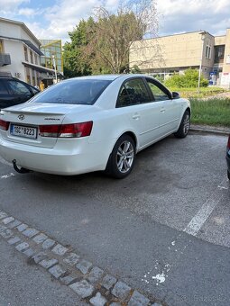 Hyundai Sonata - 3