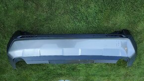 Toyota RAV4 - zadni naraznik kryt kufru spoiler - 3