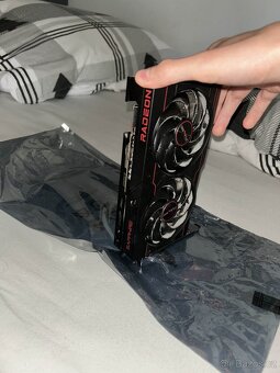 Sapphire Radeon RX 6600 PULSE - 3