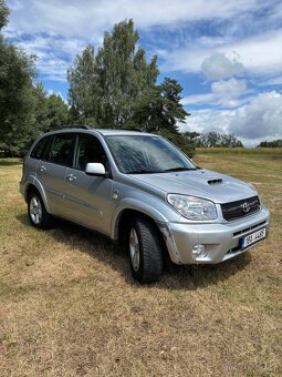 Toyota RAV4 - 3