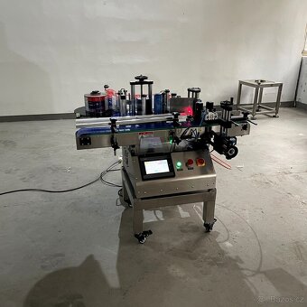 Etiketovací stroje, etiketovací stroj na lahve - 3