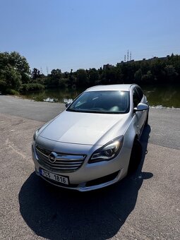 Opel Insignia 2.0 diesel  2013 rok - 3
