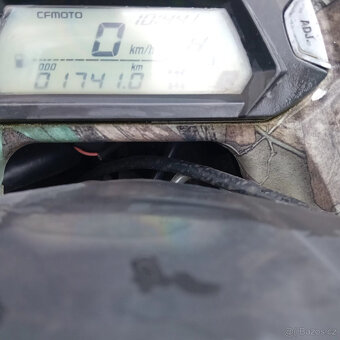 CF Moto i s vozíkem - 3
