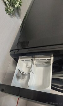 Automatická pračka Indesit Innex černá - 3