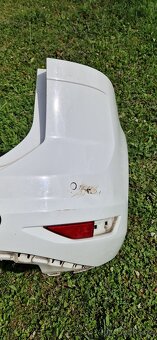 Zadní nárazník VW Touran (2018) - lehce poškozený - 3
